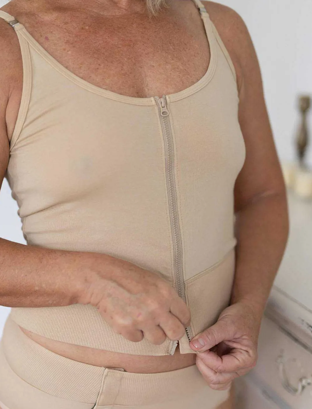 ThirdLove Sleep & Lounge^Slick Chicks Adaptive Front Zip Cami